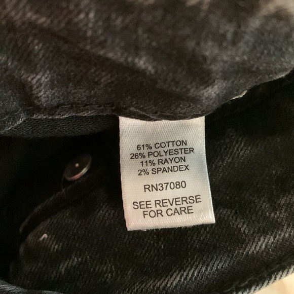 Cato Mid-Rise Womens Black Acid Wash Jeans NWOT! - Picture 6 of 6